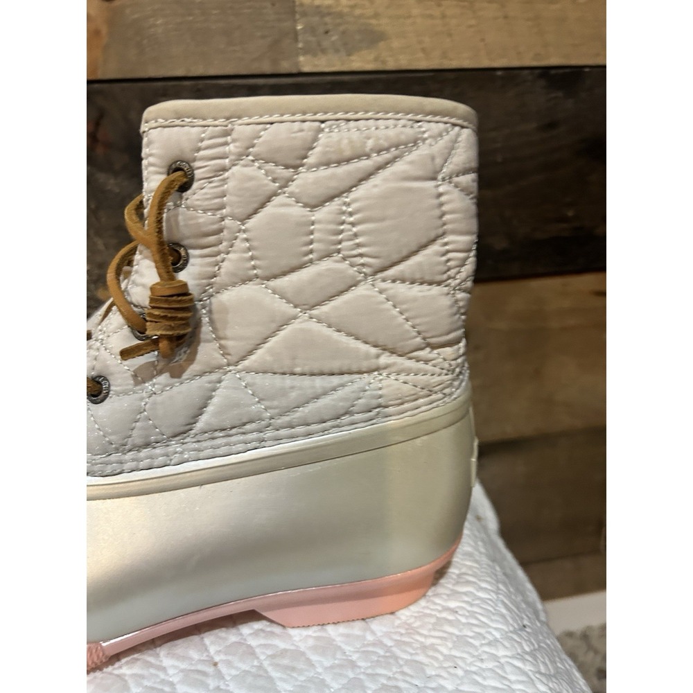 Sperry Girls' Saltwater Boot Rain & Snow Cream Shiny STK161116 Size 6 - Picture 2 of 7